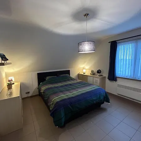 Holiday home Ter Zwaanhoek